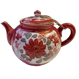Vintage Japanese Pottery Tea Pot Hand Painted 1850 to 1899